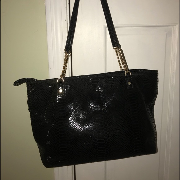 Michael Kors tote - Picture 4 of 8